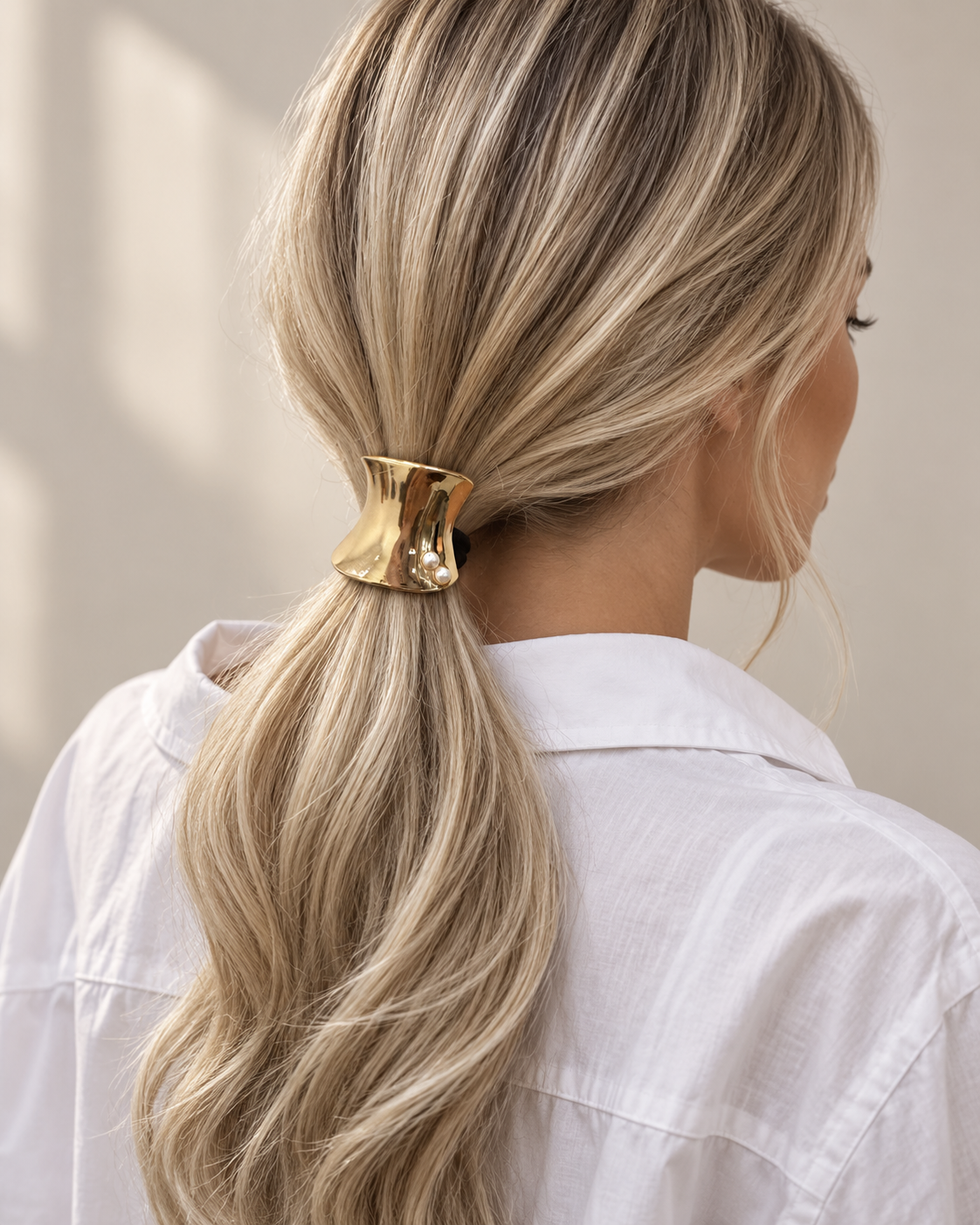 Cinch Pony Cuff