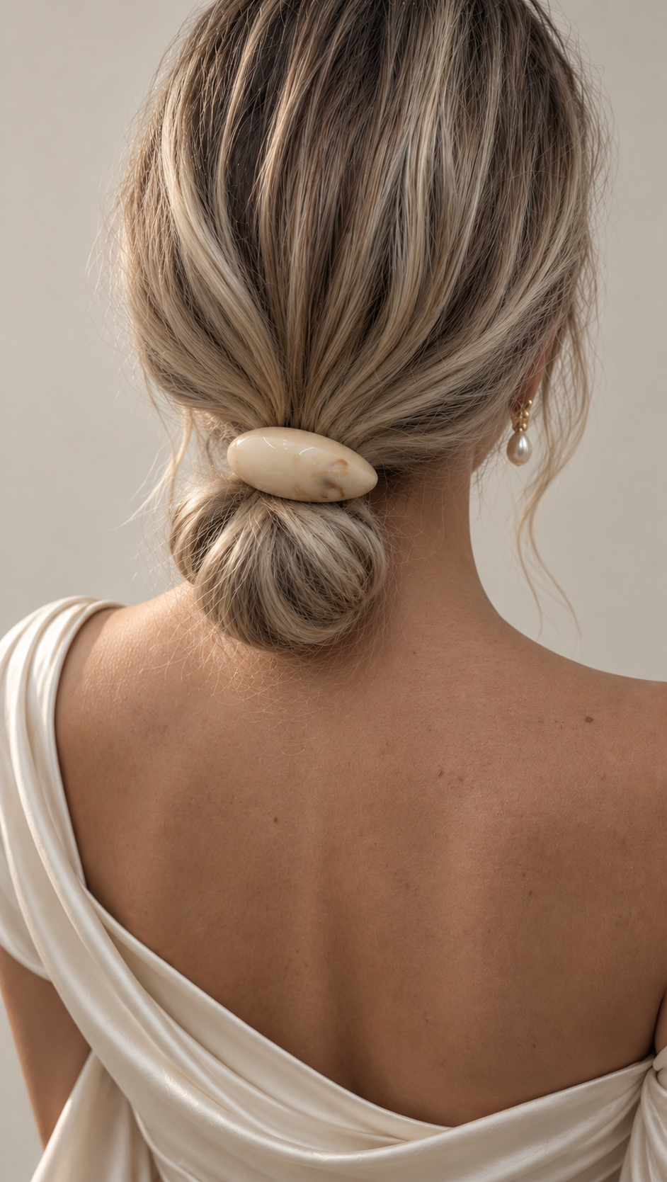 Cove Marbled Resin Pony Cuff worn in hair 7